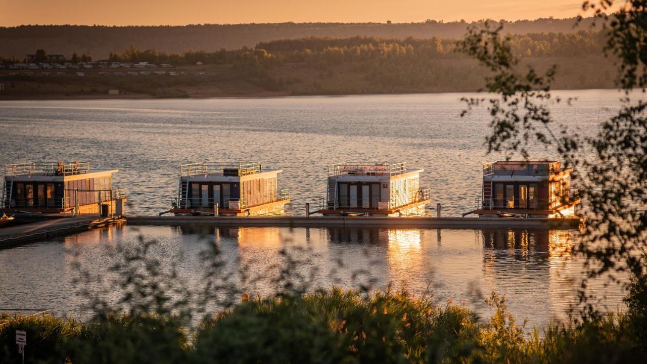 Hausboote Und Ferienhaeuser Marina Muecheln Mucheln Exteriör bild